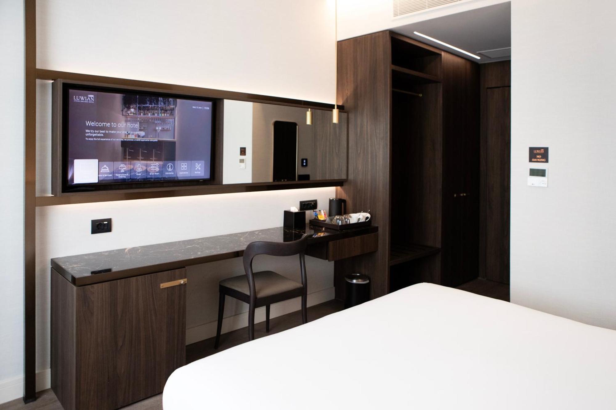 Luwian Athens Boutique Hotel Buitenkant foto